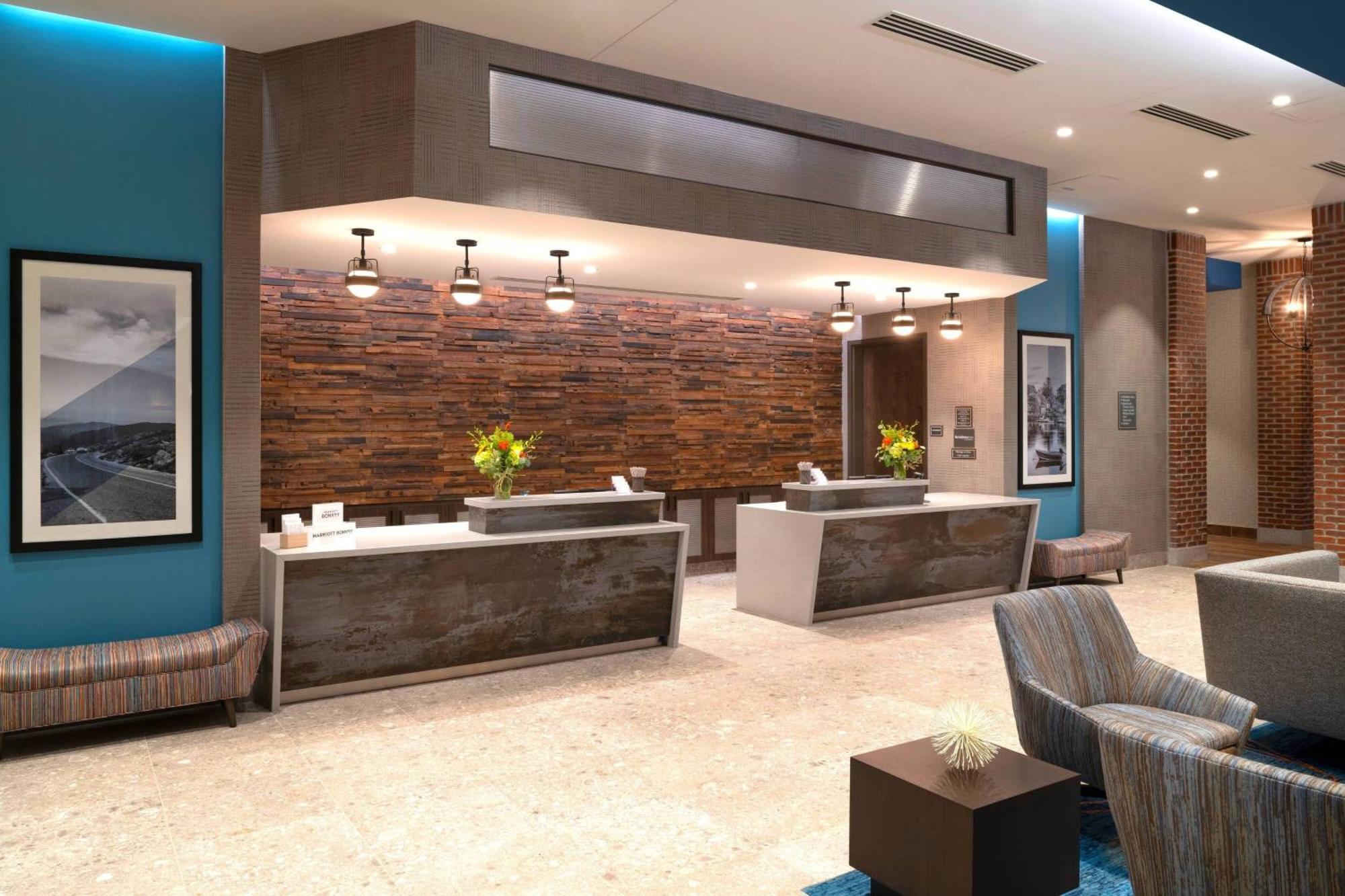 Residence Inn By Marriott Manchester Downtown Exteriör bild